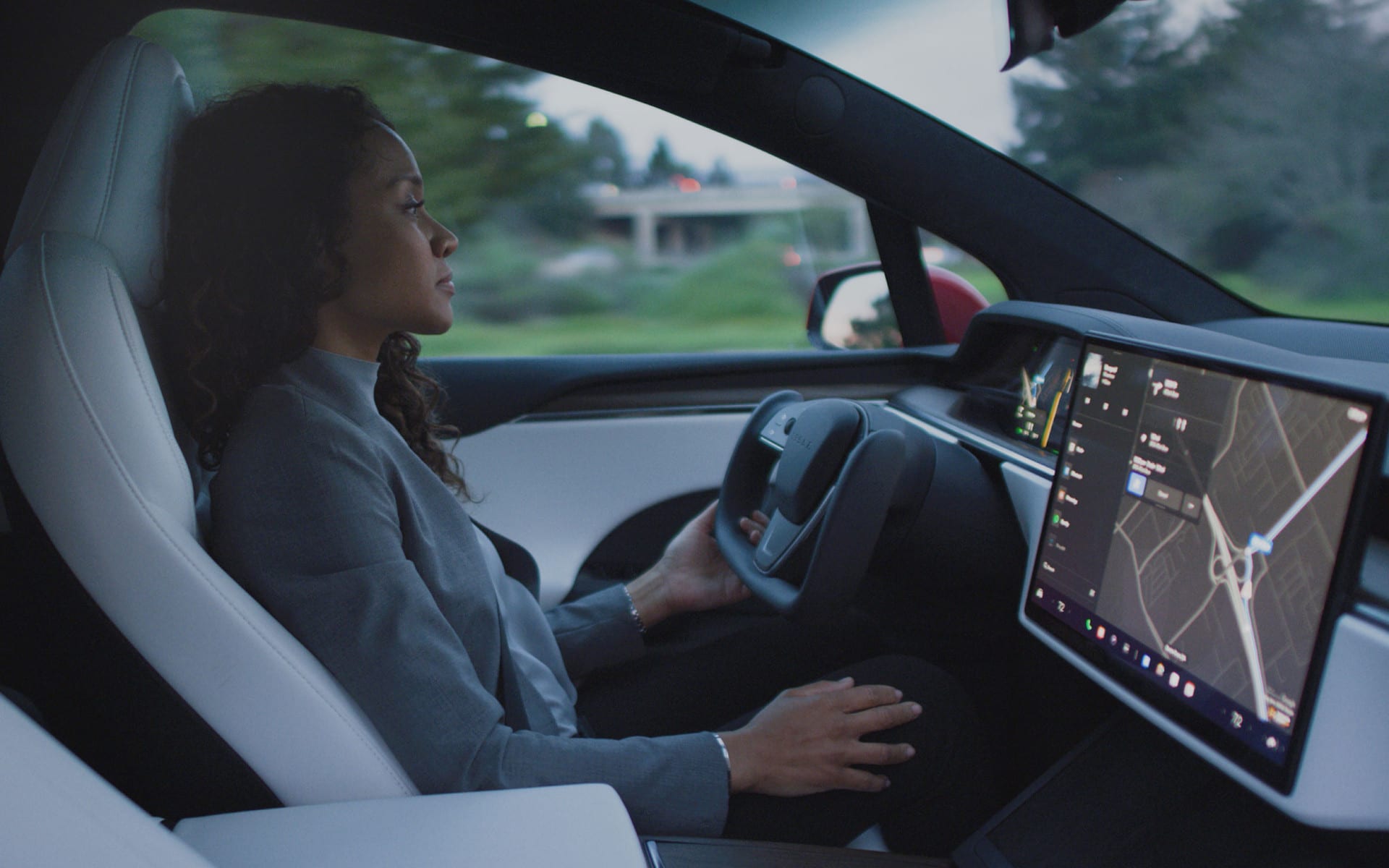 Tesla Autopilot / FSD 官方宣传图
